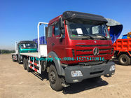 สีแดง Beiben 6x6 2638PZ 30Ton 380hp10 wheeler ข้ามประเทศคอนเทนเนอร์ Flat Bed Truck adopt Germany Benz Technology