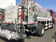 HOWO 10000L Asphalt Construction Equipment Truck ติดตั้งโหมดการขับขี่
