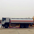 HOWO 6 × 4 20CBM เติมน้ำมันรถบรรทุกน้ำมัน 336HP 15001 - 30000L ISO9001