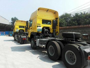 หนัก Sinotruk HOWO Beiben 6X4 10 ล้อ ใช้ใหม่ Prime Mover กลากหัวรถบรรทุก