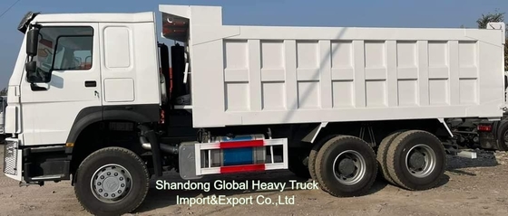 มือซ้ายขวาขับ Sinotruck 15 25 35 ตัน HOWO 371HP 375HP 400HP 6X4 8X4 ใช้