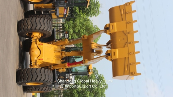 ใช้ใหม่ Zl958 OEM สถานที่ก่อสร้างแทรกเตอร์ไฮดรอลิกภาระหนัก 4 Wd มินิล้อหน้า Loader