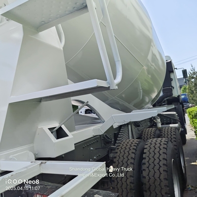 เครื่องผสม 10 ล้อ HOWO 6X4 8cbm 9cbm 371HP รถบรรทุกผสมคอนกรีต