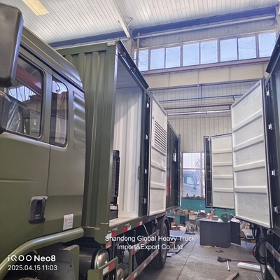 จีน Sinotruk HOWO 4X2 6X4 รถบรรทุกหนัก เครื่องเย็นเย็น