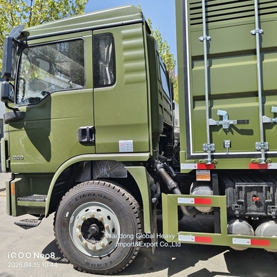 จีน Sinotruk HOWO 4X2 6X4 รถบรรทุกหนัก เครื่องเย็นเย็น