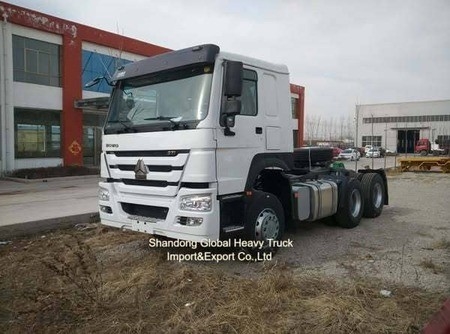 สินค้าชื่อดังของจีน ซินออทรูค HOWO รถบรรทุกหนัก HOWO 6*4 รถบรรทุกตากด้วย 410 HP