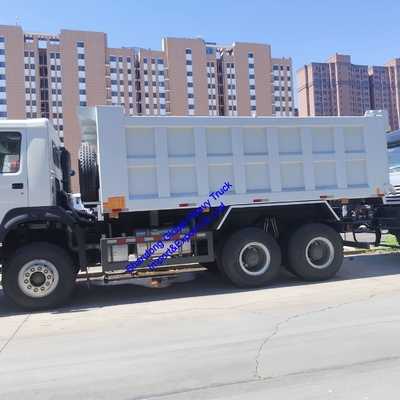 สไตล์ใหม่ คุณภาพดี HOWO รถขนของหนักที่มี 371HP 40tons 10 ล้อ