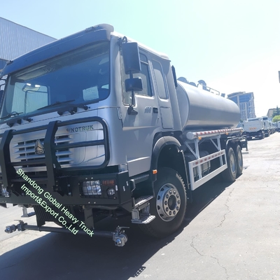 HOWO รถบรรทุกถังน้ํา Sinotruck HOWO 6*4 รถกระจายน้ํา 20000 ลิตร รถบรรทุกถังน้ํา สําหรับขาย