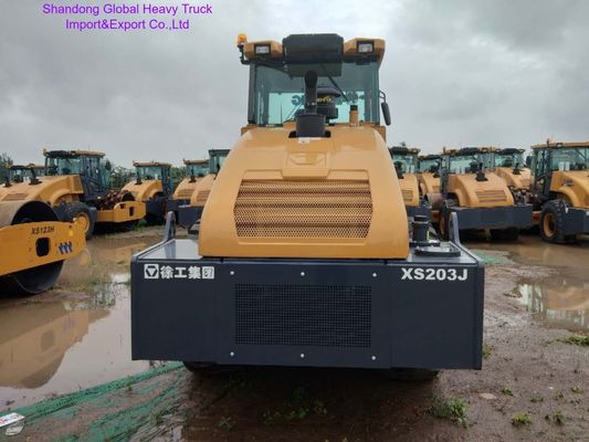 XCMG XS203J 20 ตัน Single Drum Vibratory Road Roller กับเครื่องยนต์ 132 kW สําหรับการบดความหนา