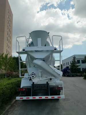 รถบรรทุกปูนซีเมนต์ HOWO 6X4 12 ลูกบาศก์เมตร ประสิทธิภาพสูง รถผสมคอนกรีตมือสอง