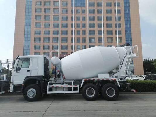 2026 Brand New HOWO Concrete Mixer Truck with 6x4 Drive Type, 8m³ - 12m³ Drum Capacity and 336-420 HP Engine Power for Construction in Nigeria