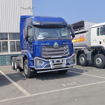 HOWO NX รถบรรทุก 6×4 เครื่องดึงด้วยเครื่องยนต์ 380HP-460HP สําหรับการขนส่งสินค้าภาระหนักและโลจิสติกส์ระยะไกล