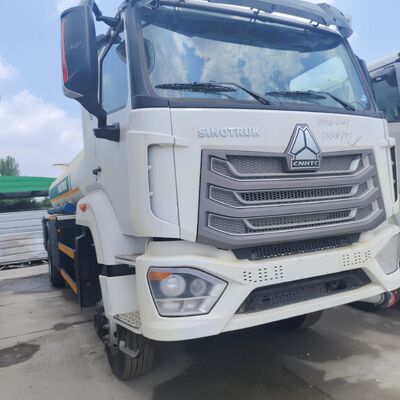 HOWO NX 6×4 CNG Fuel Tank Truck พร้อมเครื่องยนต์ 400HP และความจุ 30,000L สําหรับการขนส่งดีเซลและเบนซิน