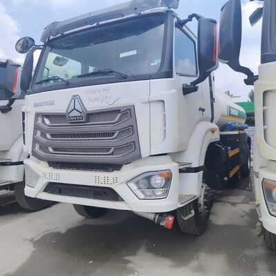 HOWO NX 6×4 CNG Fuel Tank Truck พร้อมเครื่องยนต์ 400HP และความจุในการกระจายน้ํามัน 25,000 ลิตร