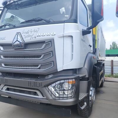 HOWO NX 6×4 30CBM รถบรรทุกขยะหนักที่มีเครื่องยนต์ 400HP สําหรับการเหมืองแร่และก่อสร้าง