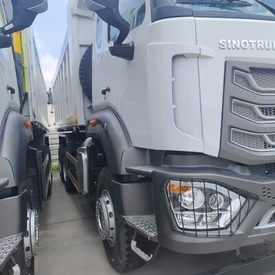 HOWO NX 6 × 4 รถบรรทุกขยะหนักที่มีเครื่องยนต์ 400 HP และร่างขยะ 25CBM สําหรับเหมืองแร่และก่อสร้าง