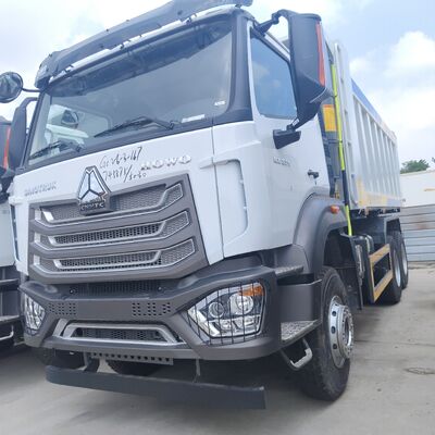 HOWO NX 6 × 4 รถบรรทุกขยะหนักที่มีเครื่องยนต์ 400 HP และร่างขยะ 25CBM สําหรับเหมืองแร่และก่อสร้าง