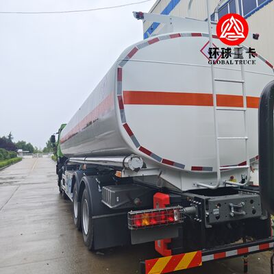 รถบรรทุกน้ำมันเชื้อเพลิงสำหรับเหมือง Beiben 8x8 ขนาด 35,000 ลิตร พร้อมแชสซีสำหรับงานหนักสำหรับคองโก แอฟริกา