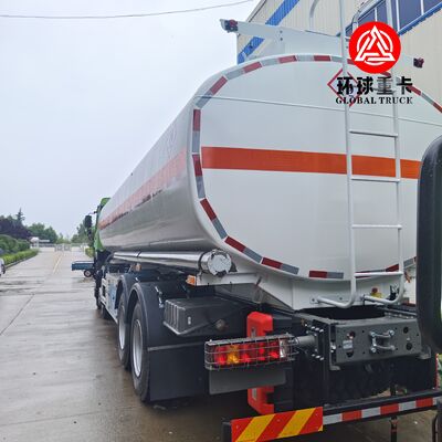 รถบรรทุกน้ำมันเชื้อเพลิงสำหรับเหมือง Beiben 8x8 ขนาด 35,000 ลิตร พร้อมแชสซีสำหรับงานหนักสำหรับคองโก แอฟริกา