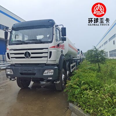 Beiben 8x8 35000L รถบรรทุกน้ํามันเหมืองหินหนักสําหรับการขนส่งน้ํามันดีเซลในคองโก
