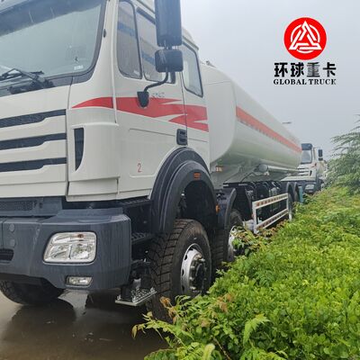 รถบรรทุกน้ำมันเชื้อเพลิง Beiben 8x8 ขนาด 35,000 ลิตร รถบรรทุกน้ำมันดีเซลสำหรับงานหนักสำหรับเหมืองแร่คองโก