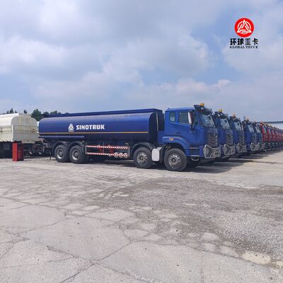 รถบรรทุกน้ำมันเชื้อเพลิง HOWO NX 8x4 ขนาด 30,000 ลิตร รถบรรทุกดีเซลสำหรับตลาดกานา