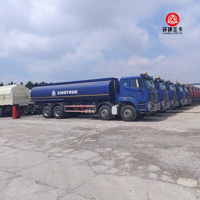 รถบรรทุกน้ำมันเชื้อเพลิง HOWO NX 8x4 ขนาด 30,000 ลิตร รถบรรทุกดีเซลสำหรับตลาดกานา