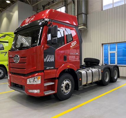 ISO9001 JIEFANG J6P 6x4 Trailer Truck Head สำหรับการขนส่ง