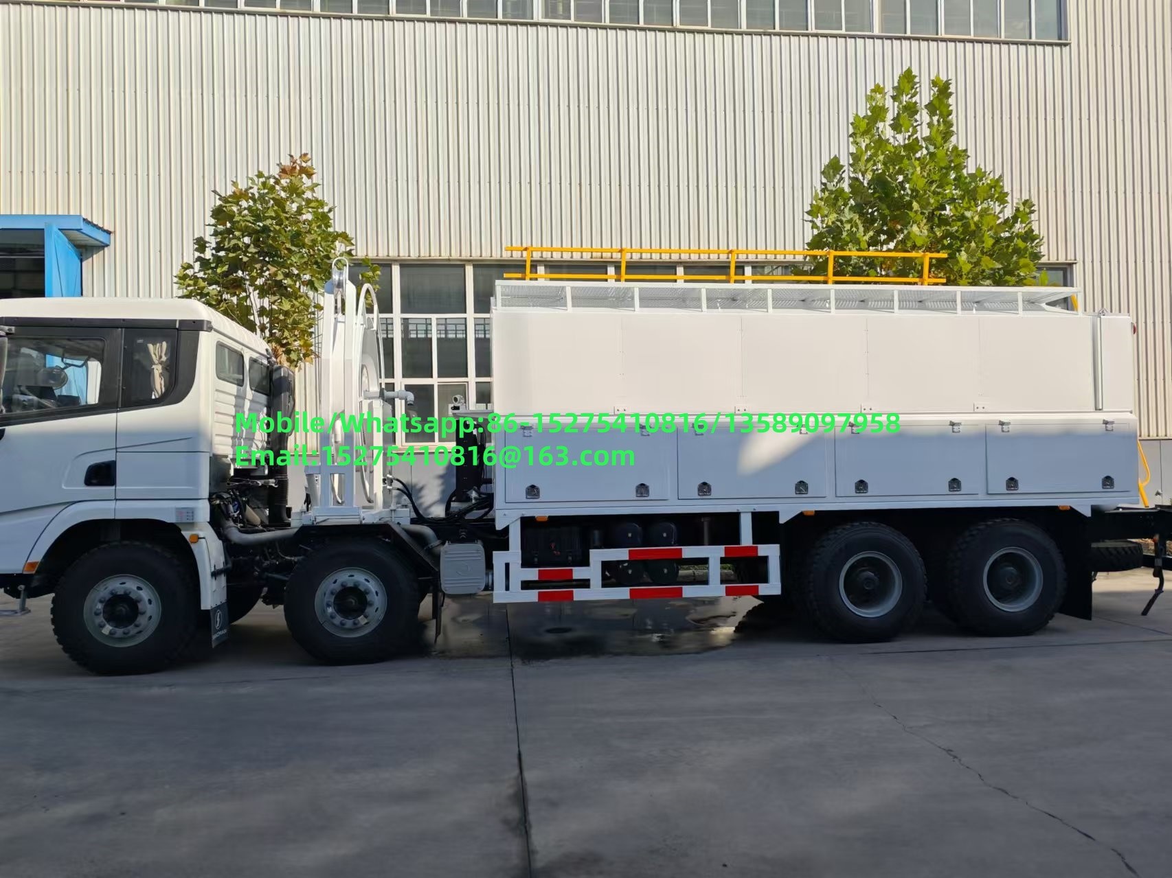 หลายฟังก์ชัน 15T 20T BCRH-20 ANFO ผสมผสานในสถานที่ รถบรรทุกหลากหลาย เครื่องระเบิดเคลื่อนไหว