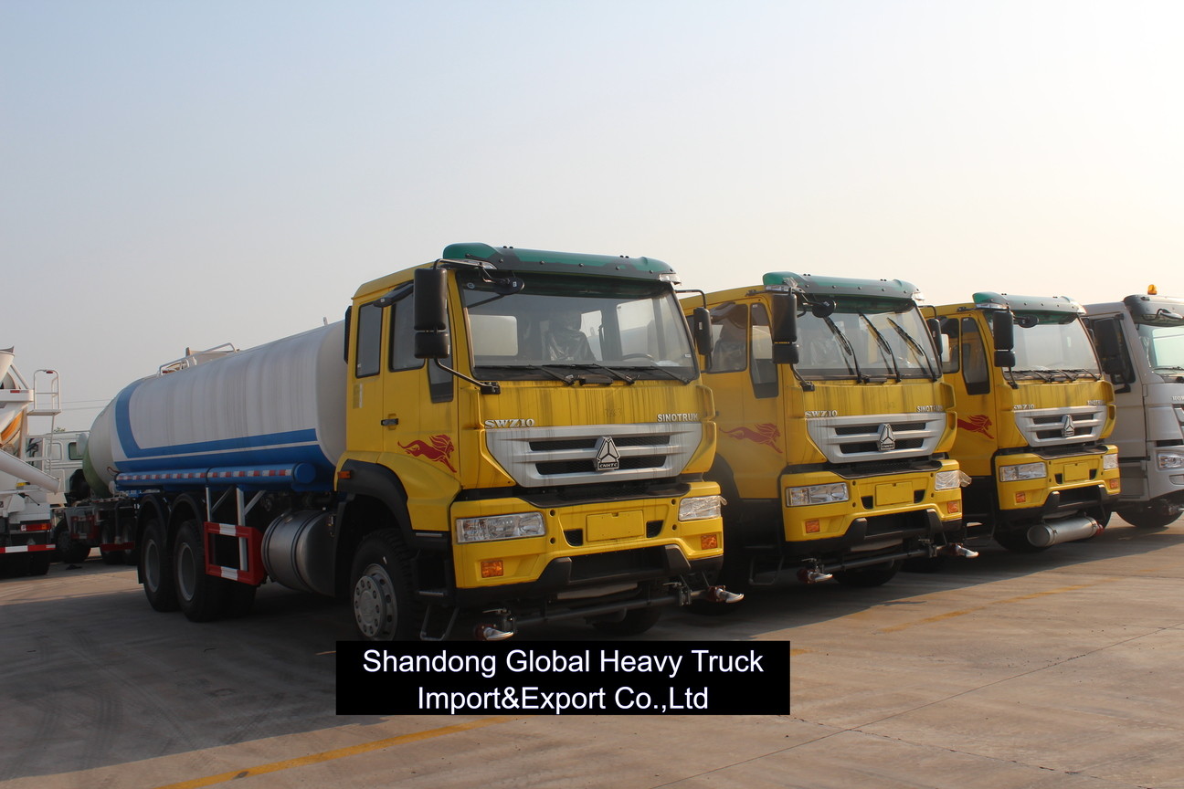 Howo 20000-30000 ลิตร 371HP ไดเซลน้ํามัน ขนส่งน้ํามัน ถังน้ํามัน