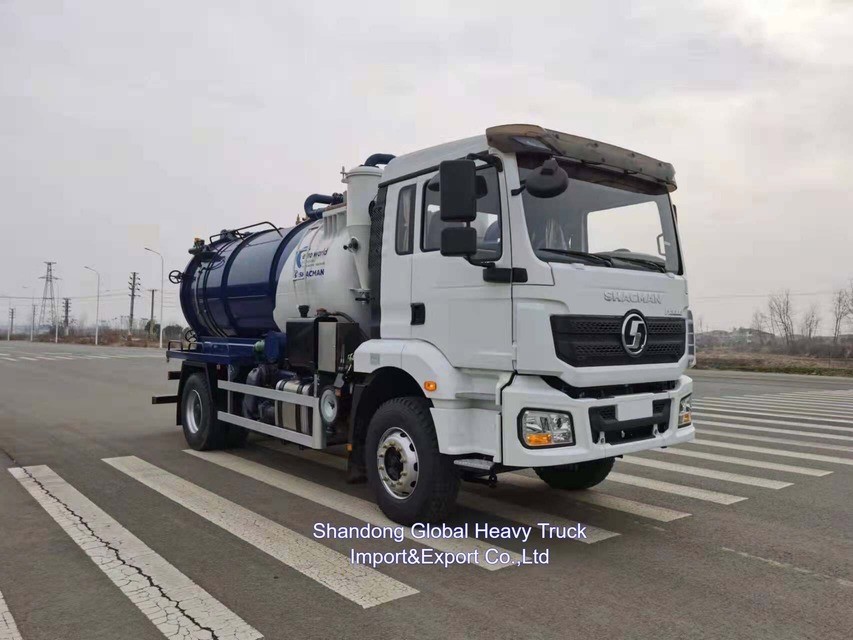 รถบรรทุกดูดสิ่งปฏิกูลแบบสุญญากาศ DONGFENG 4*2 ขนาด 5000 ลิตร พร้อมเครื่องยนต์ 280 แรงม้า สำหรับการเก็บกากตะกอนอย่างมีประสิทธิภาพ