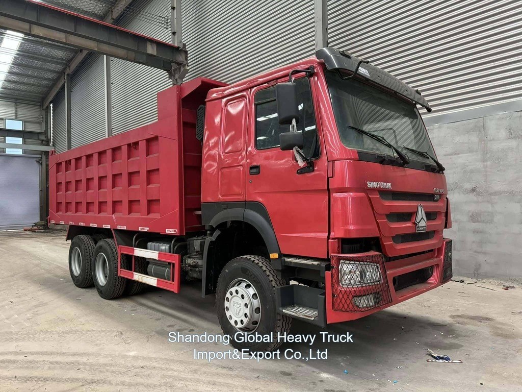 คุณภาพสูง Sinotruk HOWO ถังถังถังถัง LHD / Rhd ไดเซล 400 แรงม้า 6X4