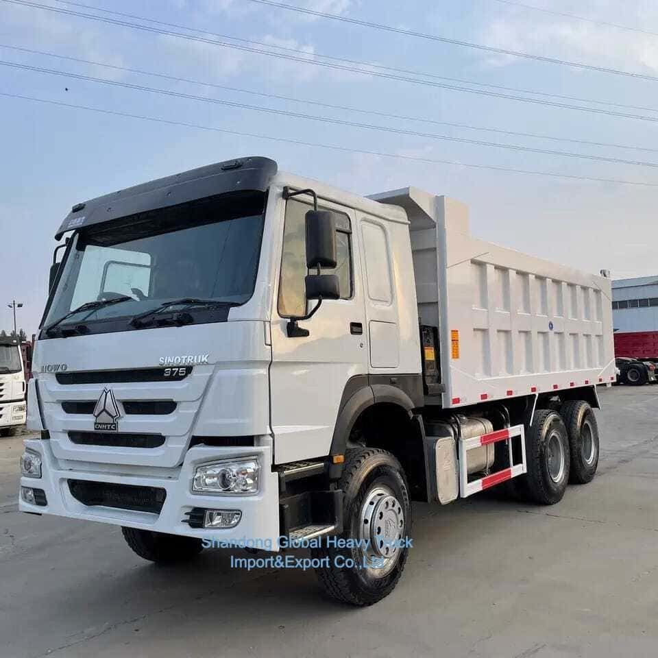มือสอง 32 30 35 ตัน รถบรรทุก หมุน ไดเซล มือสอง Sinotruck HOWO 6X4 รถบรรทุก