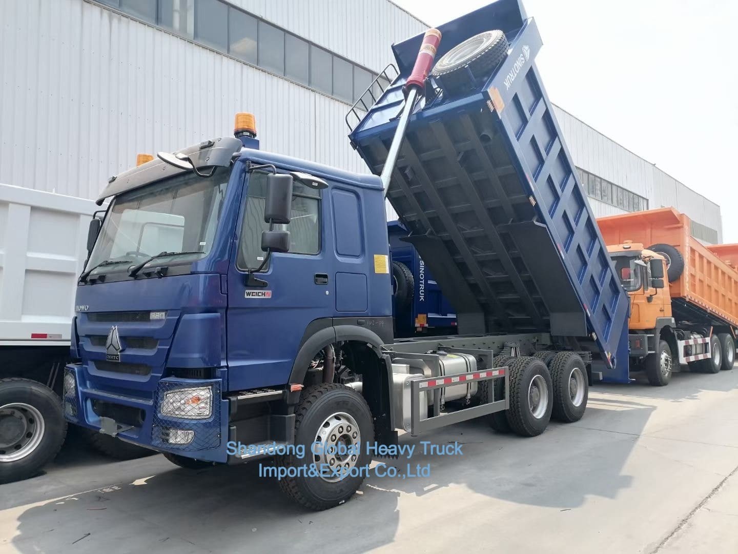 Sinotruk HOWO Camion Volteo ผู้ผลิต 6X4 8X4 340HP 380HP 400HP รถบรรทุก