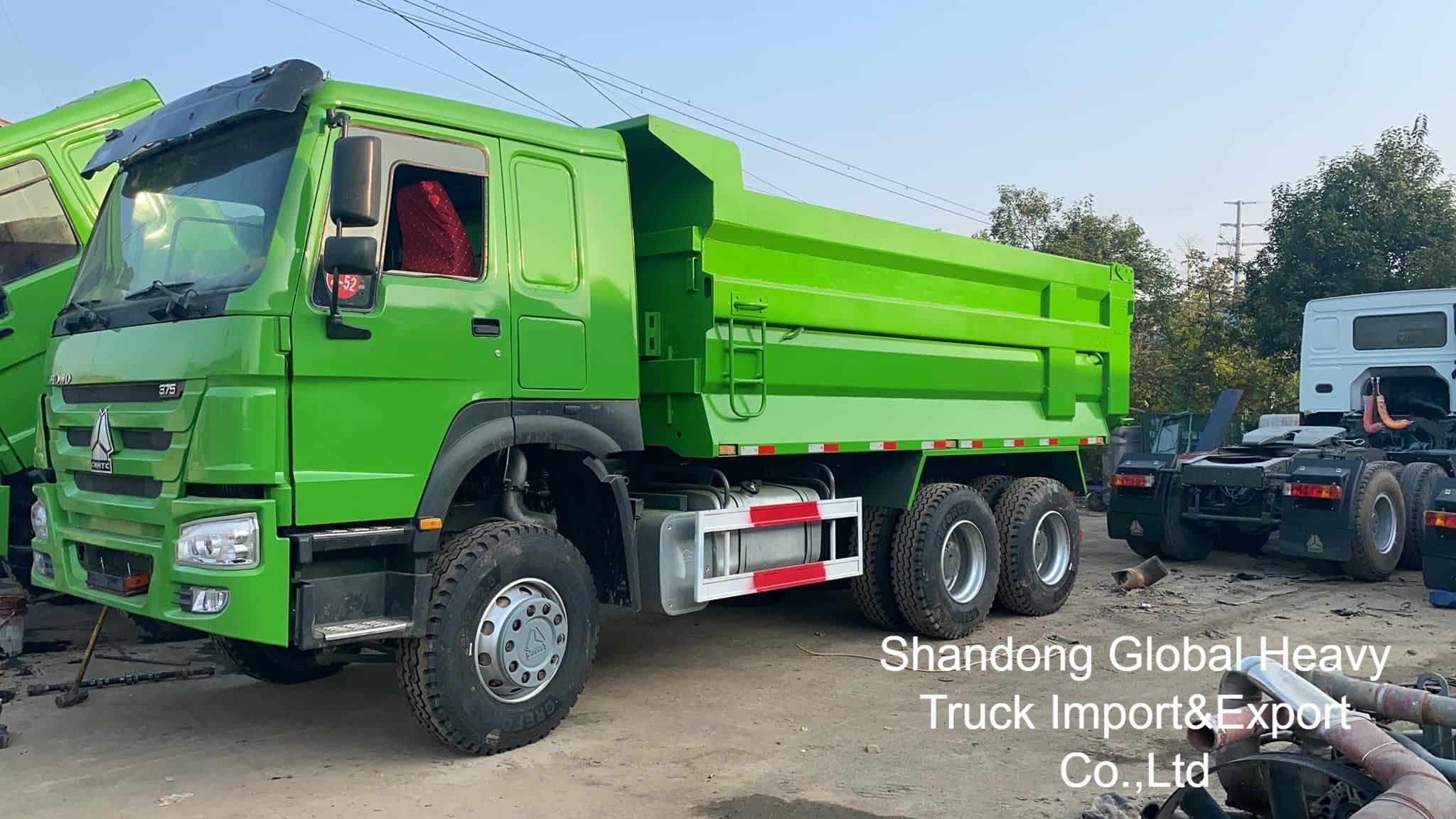 Sinotruk มือสอง HOWO 6X4/8X4 A7/T7 10/12 Wheeler 371hp 18-25cbm รถกระบะถอนน้ําหนัก