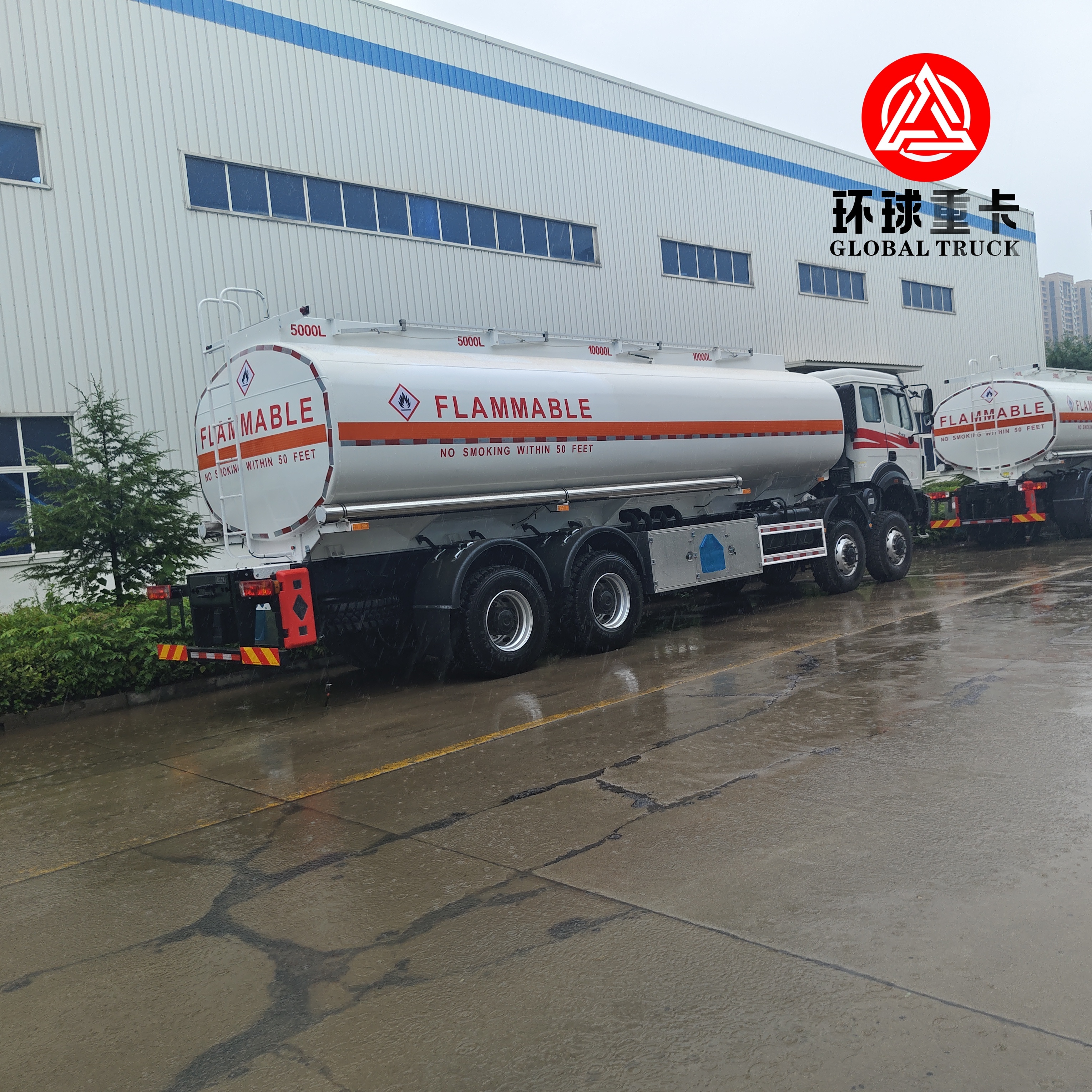 รถบรรทุกน้ำมันเชื้อเพลิงสำหรับเหมือง Beiben 8x8 ขนาด 35,000 ลิตร พร้อมแชสซีสำหรับงานหนักสำหรับคองโก แอฟริกา